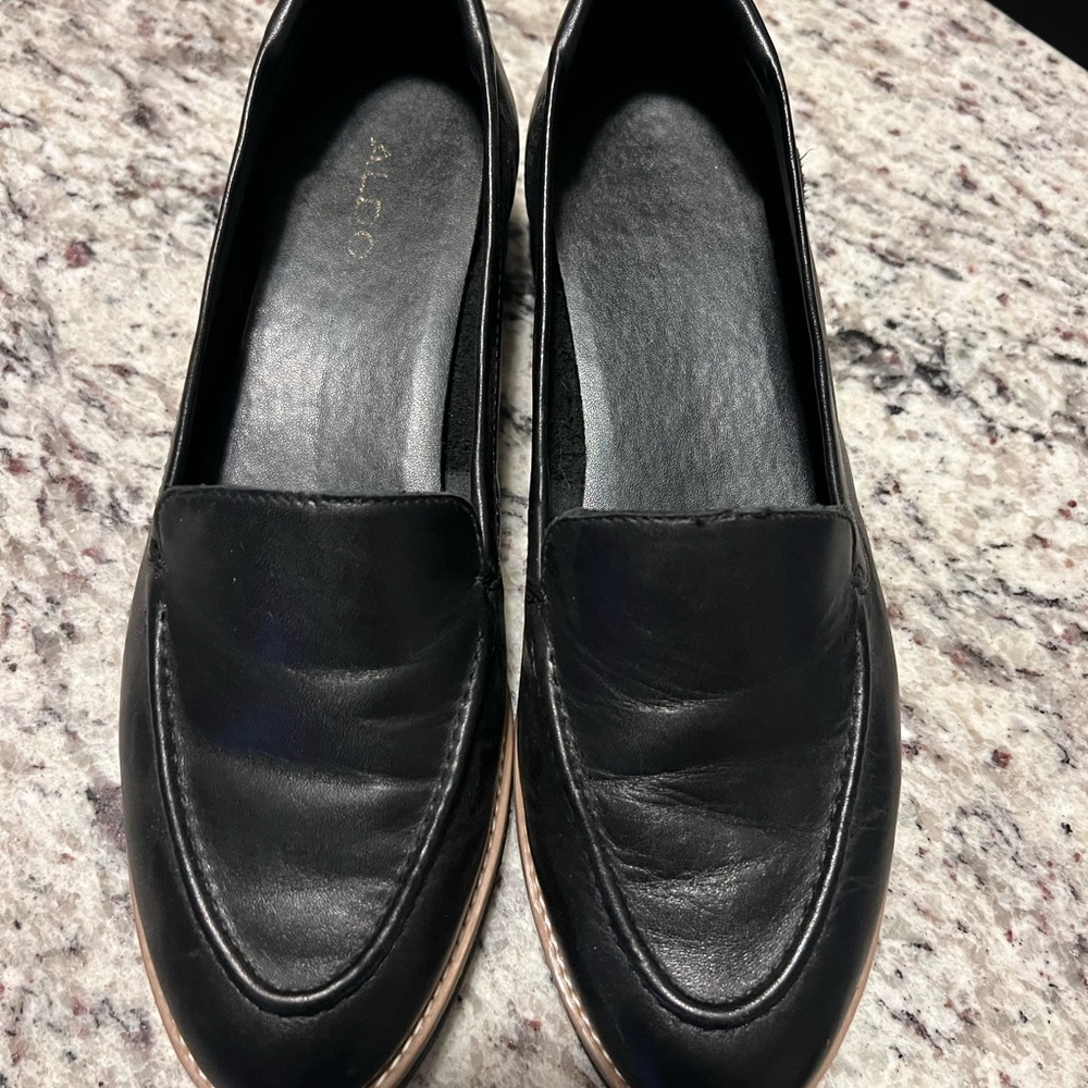 Aldo flats super comfy